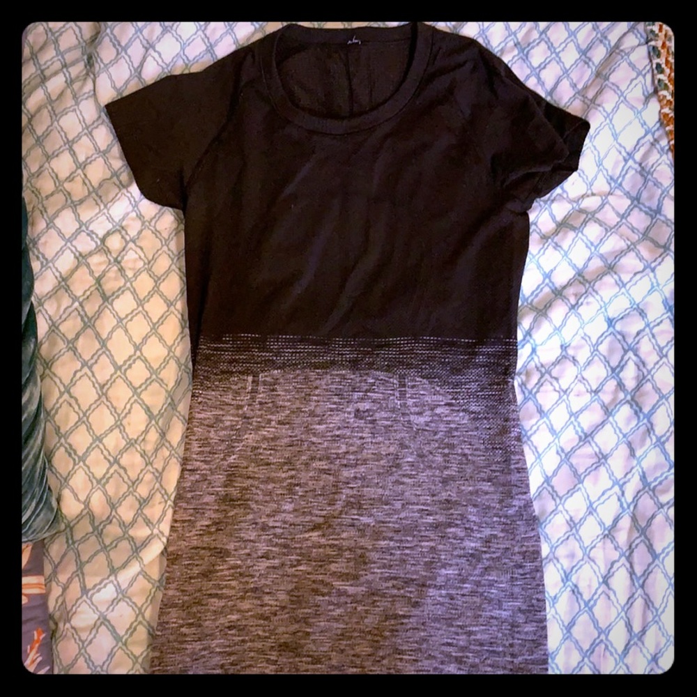 Lulu lemon athletic top